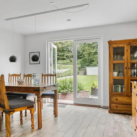 Holiday home 3 Bedroom Cozy In Sydals